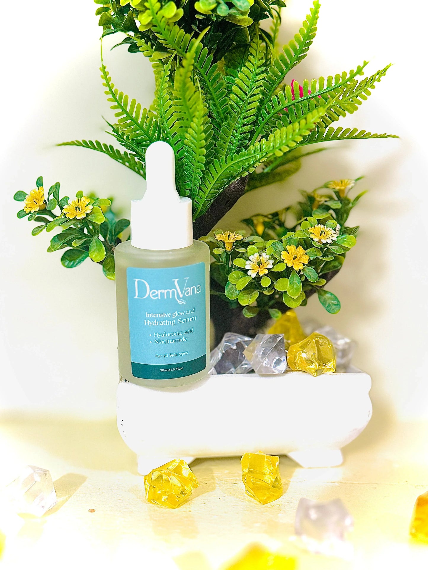 luxury-serum-for-glowing-skin-dermavana